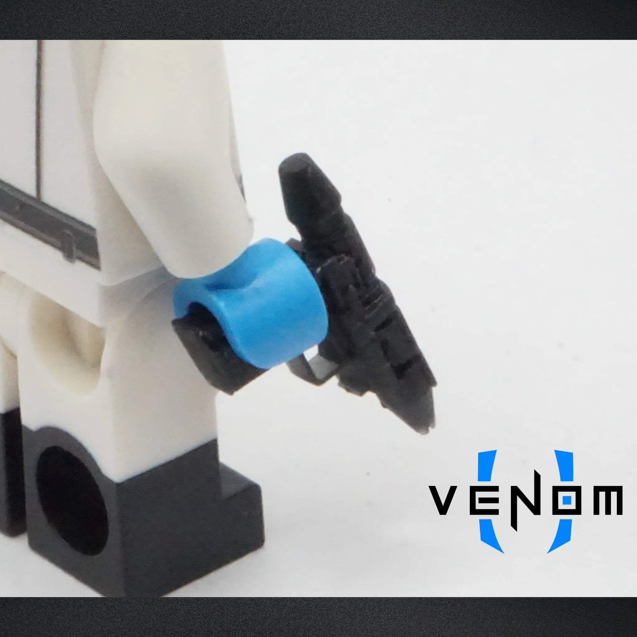 GAA Thrawn Printed Figure - Image 4