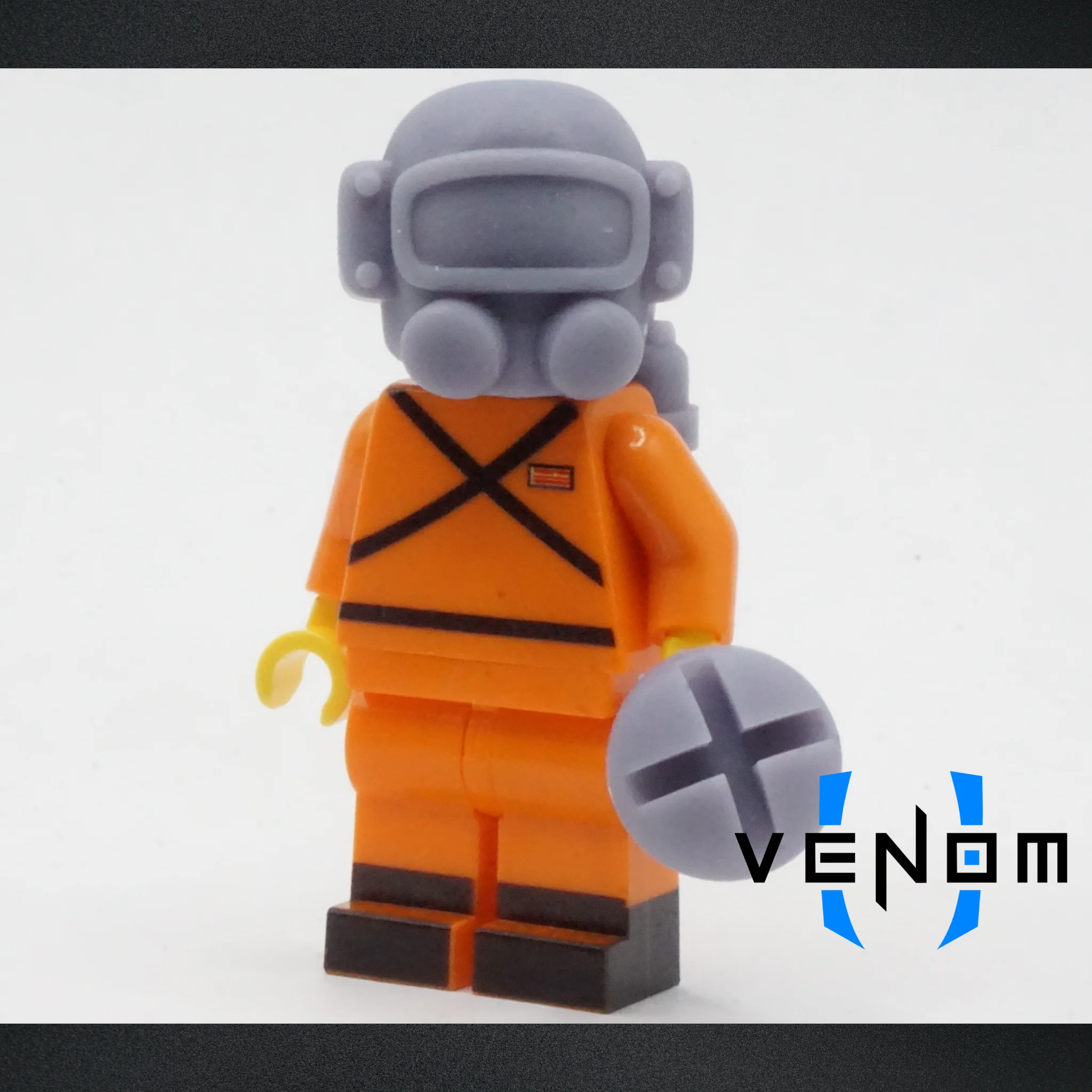 Lethal Company Crewmate (Starter Pack) (RETIRING) - Image 3