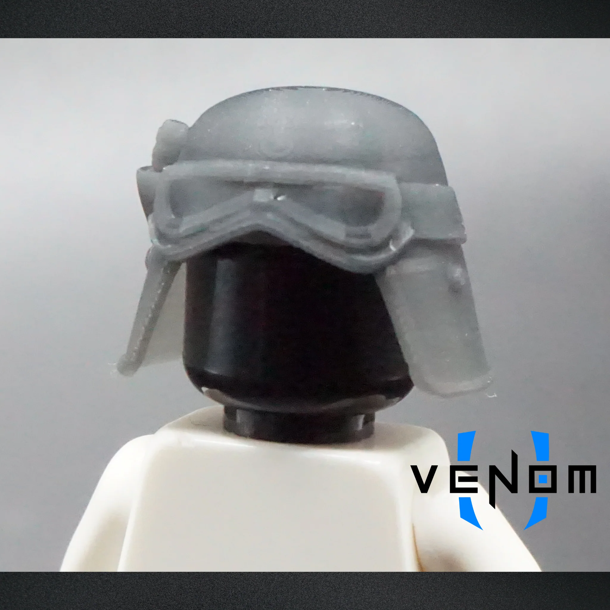 Deluxe Mud Trooper Helmet Set - Image 12
