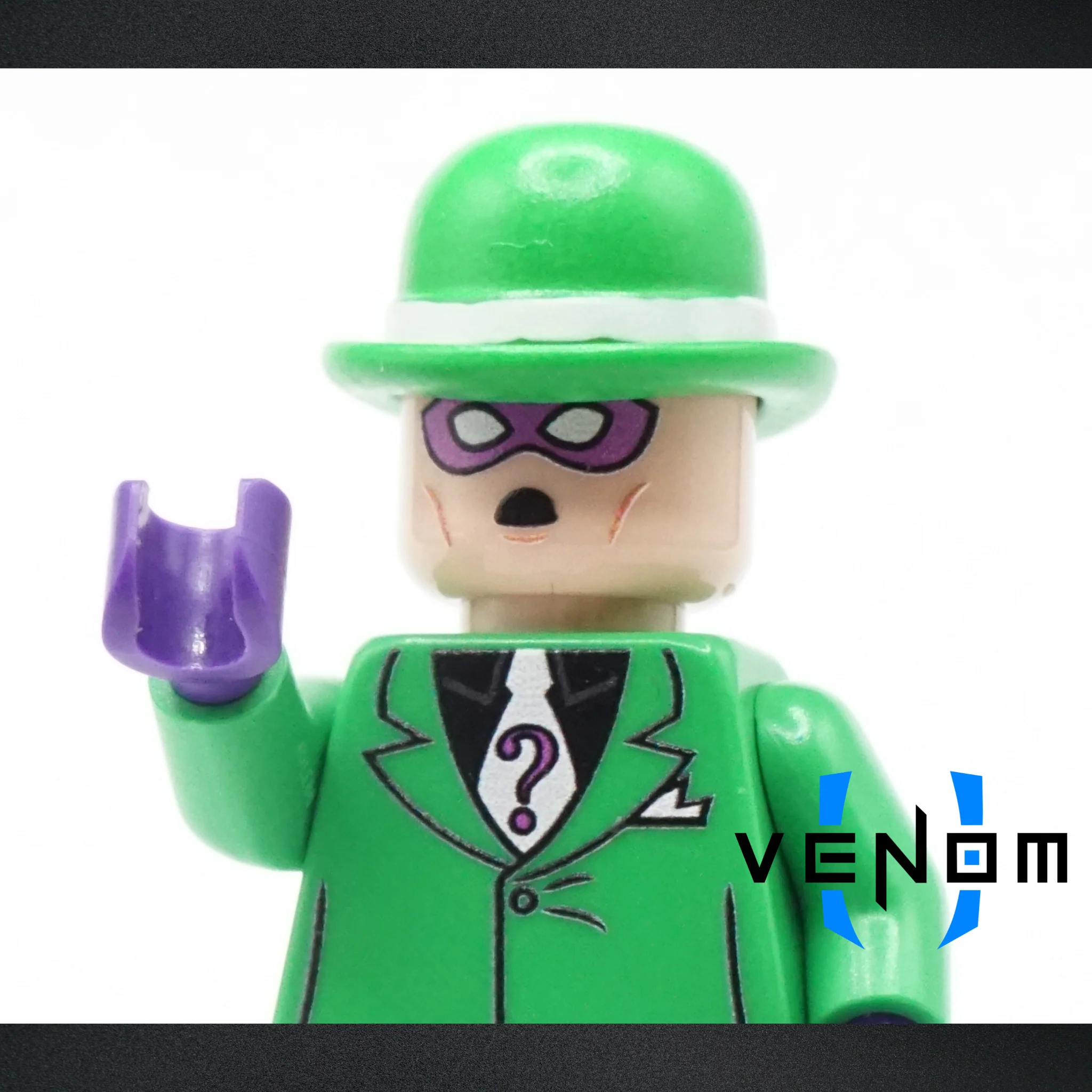 V2 Animated Questionable Villain UV Printed Figure - Image 4