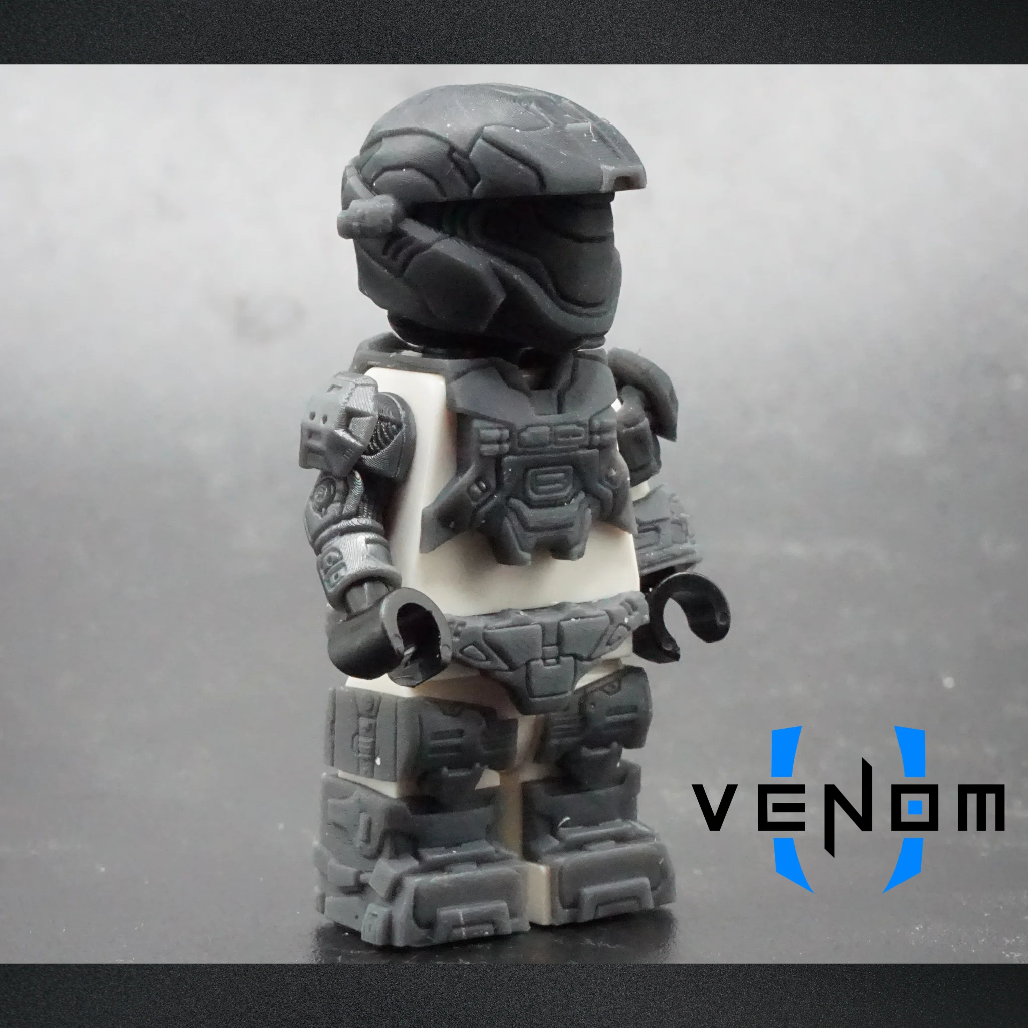 V2 Cyan Sci-Fi Team 6 Female Armor Kit - Image 5
